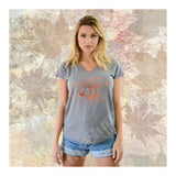 V-Neck Tee Pumpkin Give Thanks