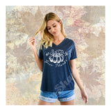 V-Neck Tee Pumpkin Give Thanks