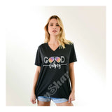V-Neck Tee Good Vibes Sunglasses
